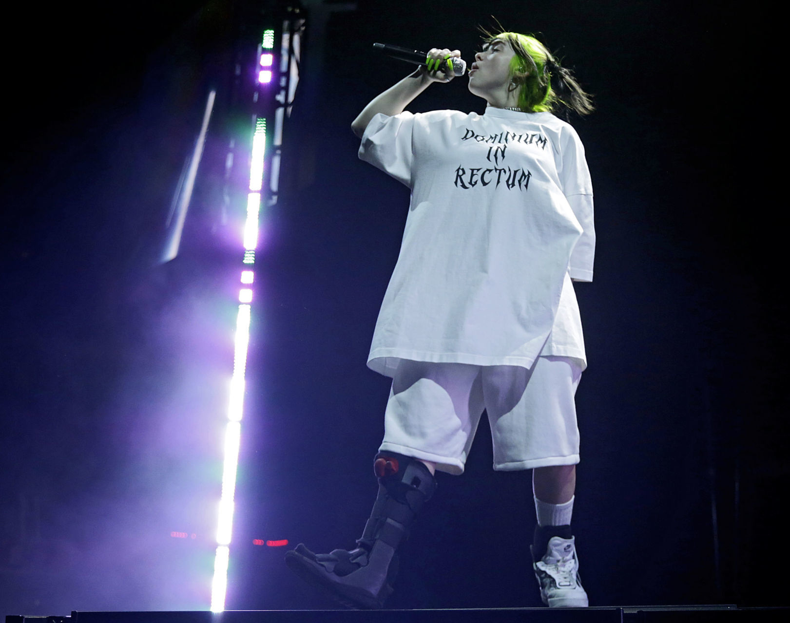 BILLIE EILISH